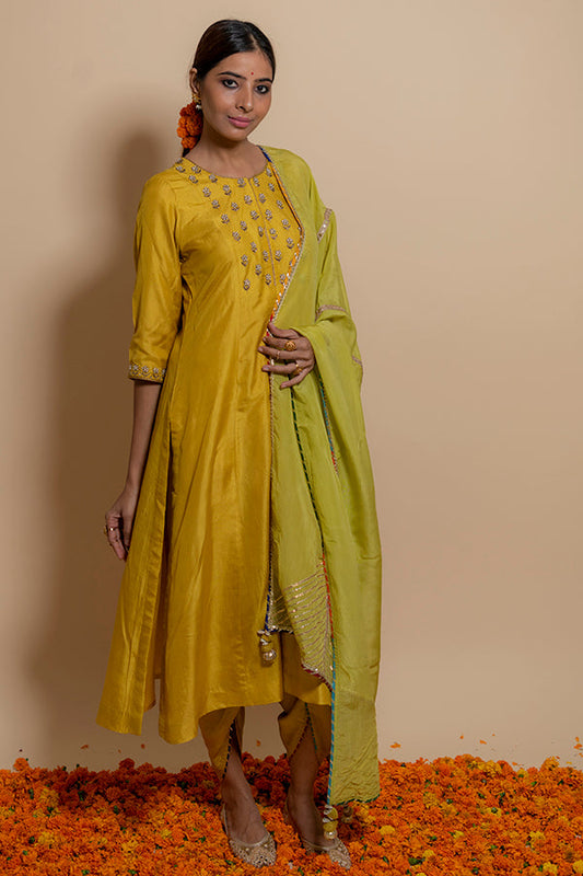 Yellow Silk Embroidered Gota Round Neck Kurta Set